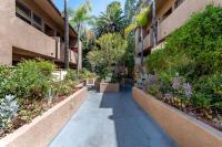 Franklin Loft Walk to Hollywood Bowl - B&B Los Angeles