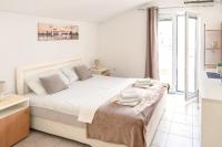 Camera Matrimoniale/Doppia con Letti Singoli con Balcone 