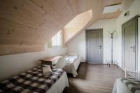 Chambre Triple avec Salle de Bains Privative