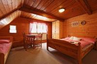 Chambre Quadruple avec Salle de Bains Privative