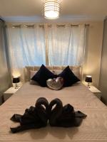 Dunfermline, 2 bedroom home free on street parking - B&B Fyvie