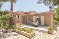 Castle's Nest 1 - Ferienwohnung Kástro