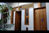 Studio - Split Level