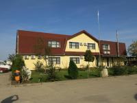 Conacul de pe Lac - Ferienwohnung
