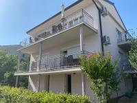 Apartment GardenView - New! - Bed and Breakfast Krk
