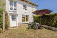 Ty Armor - Jolie Maison avec Jardinet - Bed and Breakfast