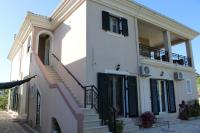 Drebos Apartments - Chambres d'hôtes Lazaráta