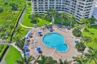 Beachfront Marco Island Condo with Pool Access! - B&B Marco Island