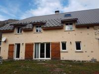 Très Grand Gîte équipé à la montagne - B&B Le Glaizil