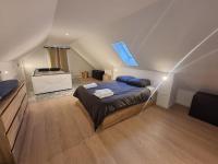 B&B Saint-Quentin - Privée : Jacuzzi + sauna + billard + jeux SO - Bed and Breakfast Saint-Quentin