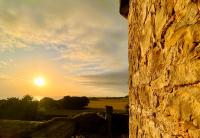 Tan-yr-Ogo Gate Lodge, Gwrych Castle - B&B Llanddulas