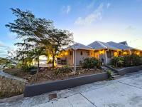 Studio Aloe in shared Villa Diamant, infinity pool, sea view - B&B