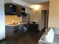 Appartement T3 avec terrasse et piscine à Jausiers - Résidence Château des Magnans - FR-1-165B-22 - Ferienwohnung