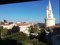 Duplex vue sur tour Appartement Remparts 3 - B&B La Rochelle