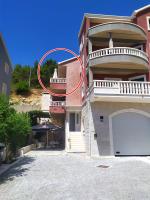 Lovely 2-bedroom, 2-bathroom apartment with sea view balcony, 200m from beach - B&B Duće