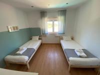 Standard Zweibettzimmer mit Gemeinschaftsbad