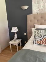 Le Maine N 5 - FLÉAC ANGOULEME - Suite Tilleul - B&B Fléac