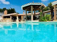 Deluxe Double Room with Shower