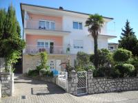 Apartments Pavelić - Bed and Breakfast