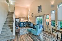 Stylish Anchorage Townhome about 1 Mi to Downtown - B&B Anchorage