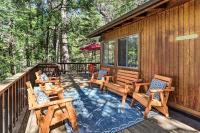 B&B Idyllwild - Idyllwild-Pine Cove Cabin with Expansive Deck! - Bed and Breakfast Idyllwild