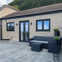 Terfyn Hall holiday Apartment 2 - B&B