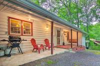 Fire Pit and Porch! Rustic Linville Falls Cottage - B&B Linville Falls