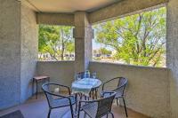 Balcony and Pools! Snowbird Retreat in Scottsdale - Chambres d’hôtes Scottsdale