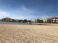 Apartment Near The Beach - Chambres d’hôtes Privlaka
