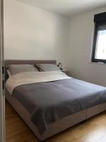 Three Little Birds Apartment - Bed and Breakfast Makarska