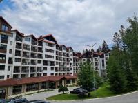 Mountain Paradise in Aparthotel Borovets Gardens - B&B Borovets