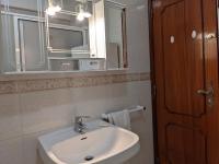 Double Room with Private External Bathroom