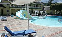 B&B Ocho Rios - Private 2 Bedroom Beachfront Penthouse Condo Ocho Rios, Jamaica - Bed and Breakfast Ocho Rios