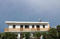 Anastazia's Seaside Apartments - Chambres d’hôtes