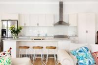 Arborea Country Holiday House catering for 14 to 16 guests In the heart of Bowral - B&B