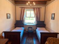Twin Room with Bathroom