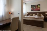 Luxury Two-Bedroom Apartment with Terrace