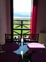 Appartamento con 2 Camere da Letto e Balcone