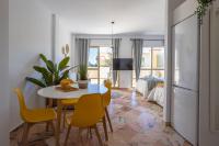 OleHolidays 225 Romana Playa junto al mar - Bed and Breakfast Marbella
