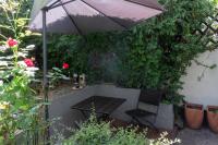 Kleines Souterrain Apartment direkt am Park - B&B Wiesbaden