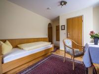 Single Room with Private External Bathroom