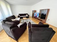 Prishtina Sunny Hill - 2 bedroom's 2 dining rooms - Ferienwohnung Pristina