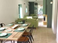 Charmant Gîte Familial Rénové avec 3 Chambres, Cheminée et Jardin, Proche Le Mans - FR-1-410-332 - B&B Le Mans