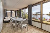 Waterfront on Forster Keys - B&B Forster