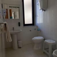 Doppel- oder Zweibettzimmer