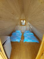 Houten Tent met Gedeelde Badkamer