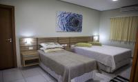 B&B Goiatuba - Hotel Baeza - Bed and Breakfast Goiatuba