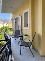 Thisvi's Apartment - In The Heart Of The Center - Chambres d'hôtes Argostoli