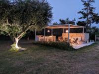 Villa Romano - Ferienwohnung Ambelókipoi