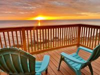 Cozy LAKE ONTARIO WATERFRONT Breathtaking Views! - B&B